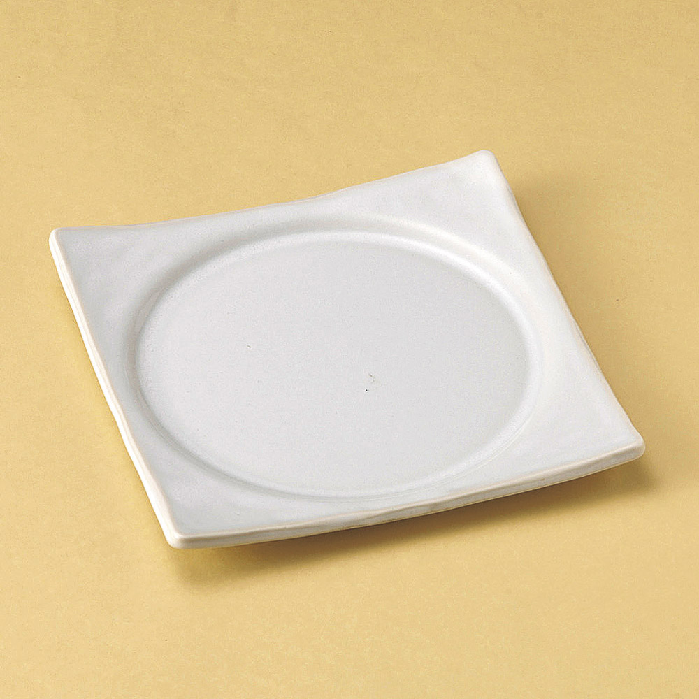 흰 유약 정각 접시